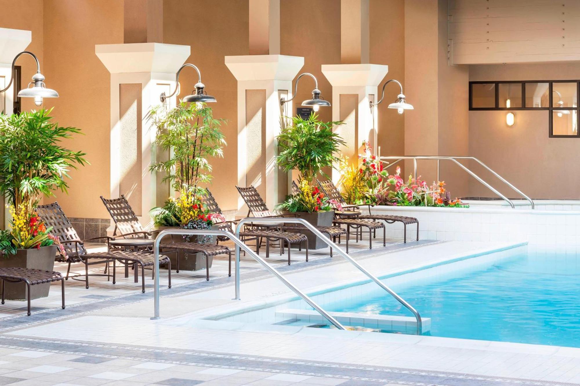 Four Points By Sheraton Norwood Conference Center Exteriér fotografie
