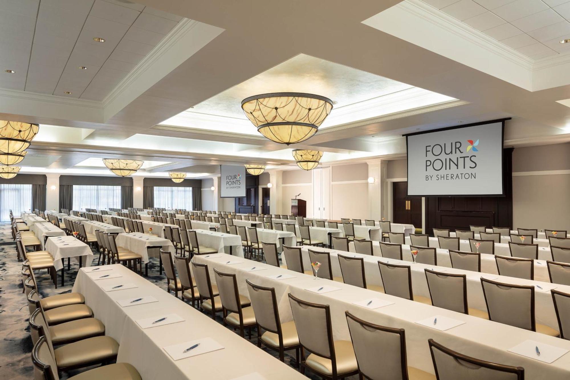 Four Points By Sheraton Norwood Conference Center Exteriér fotografie