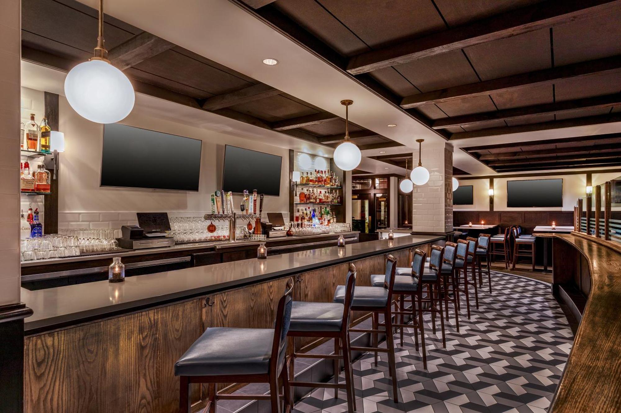 Four Points By Sheraton Norwood Conference Center Exteriér fotografie